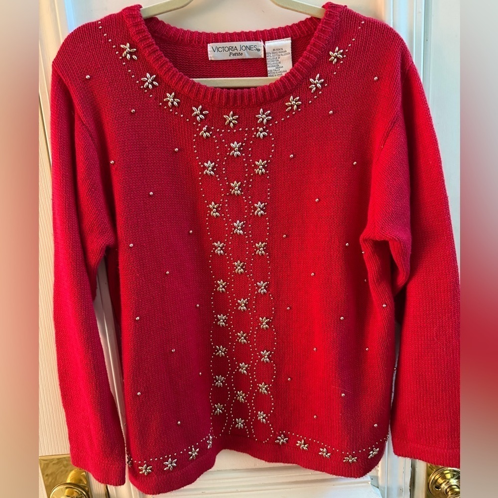 Victoria Jones Petite Holiday Sweater